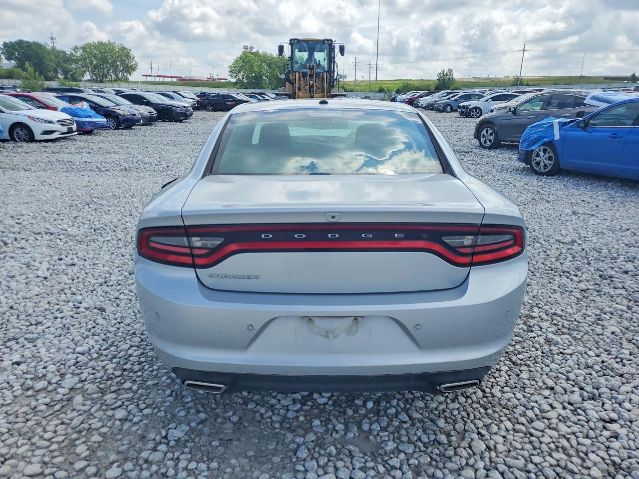 Dodge Charger Sxt