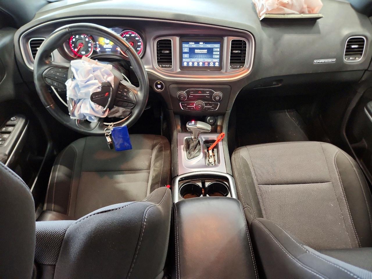 Dodge Charger Sxt
