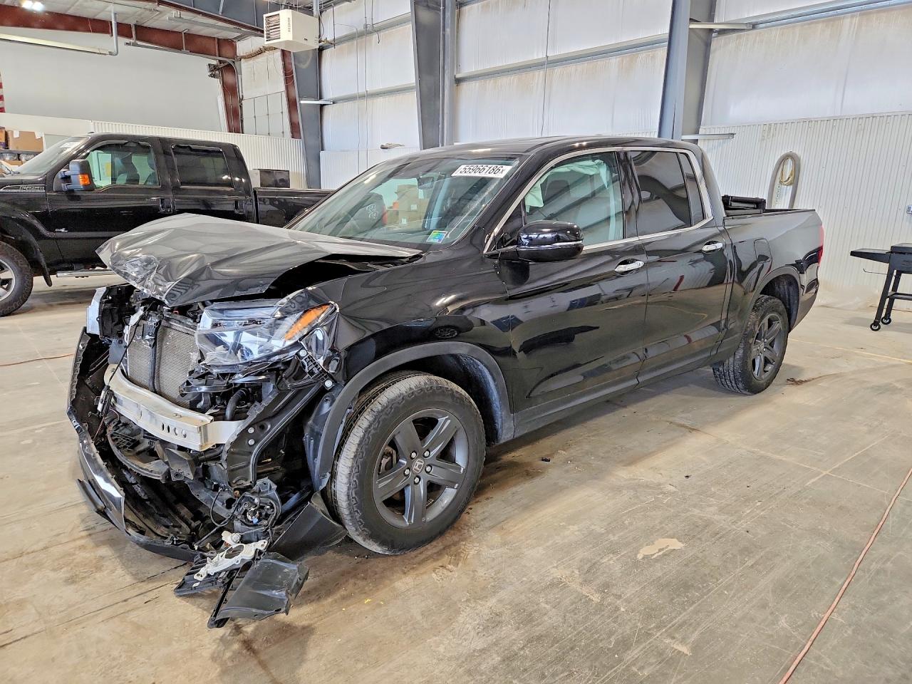 Salvage Honda Ridgeline Image