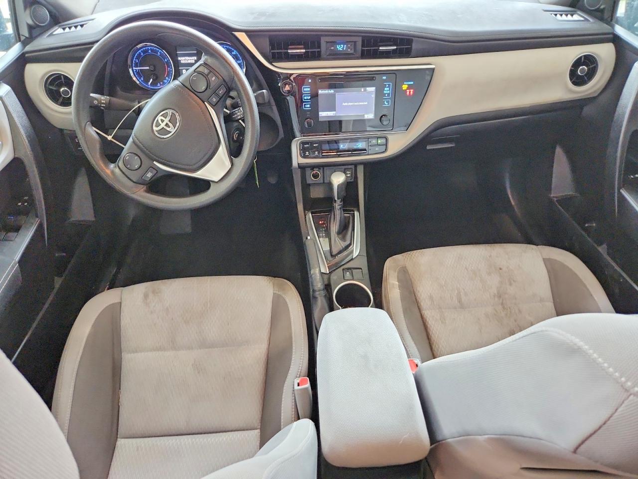 Toyota Corolla Le
