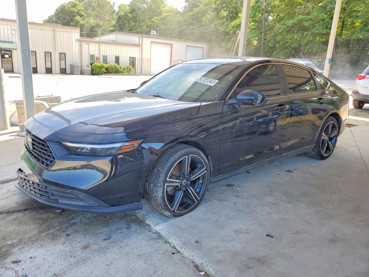 Salvage Honda Accord Image