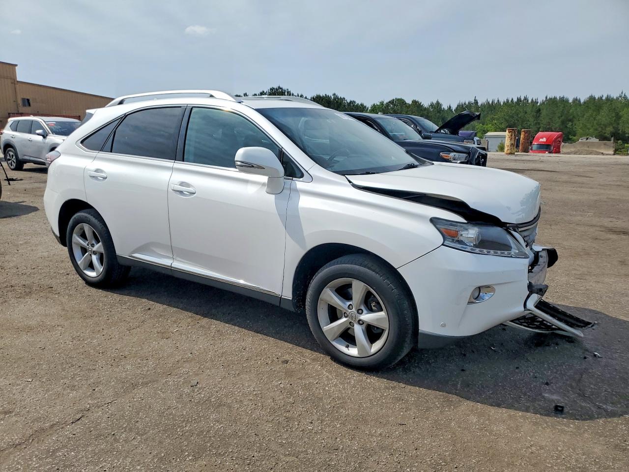 Lexus RX Base