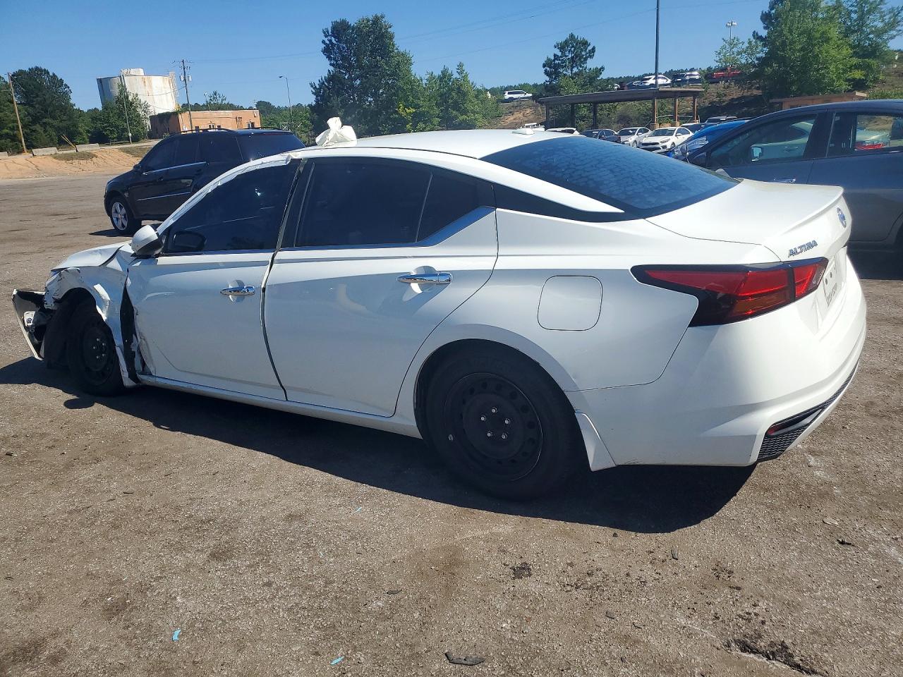 Nissan Altima S