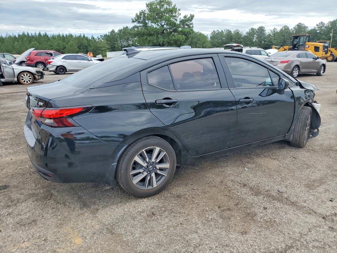 Nissan Versa Sv