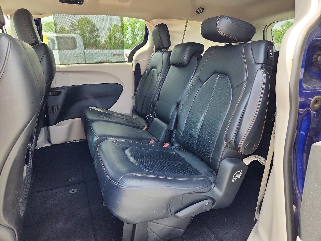 Chrysler Pacifica Lx