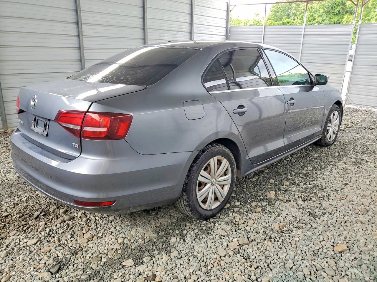 Volkswagen Jetta S