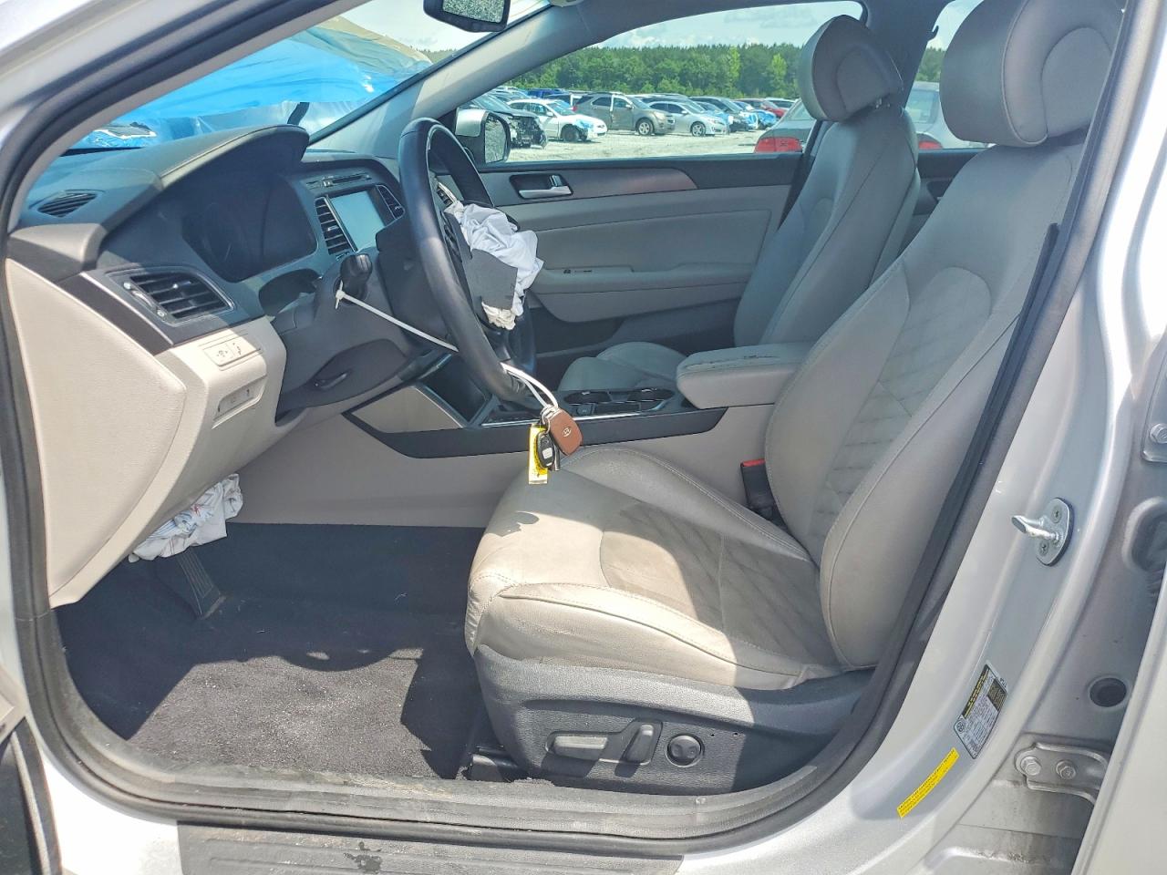 Hyundai SONATA Sport