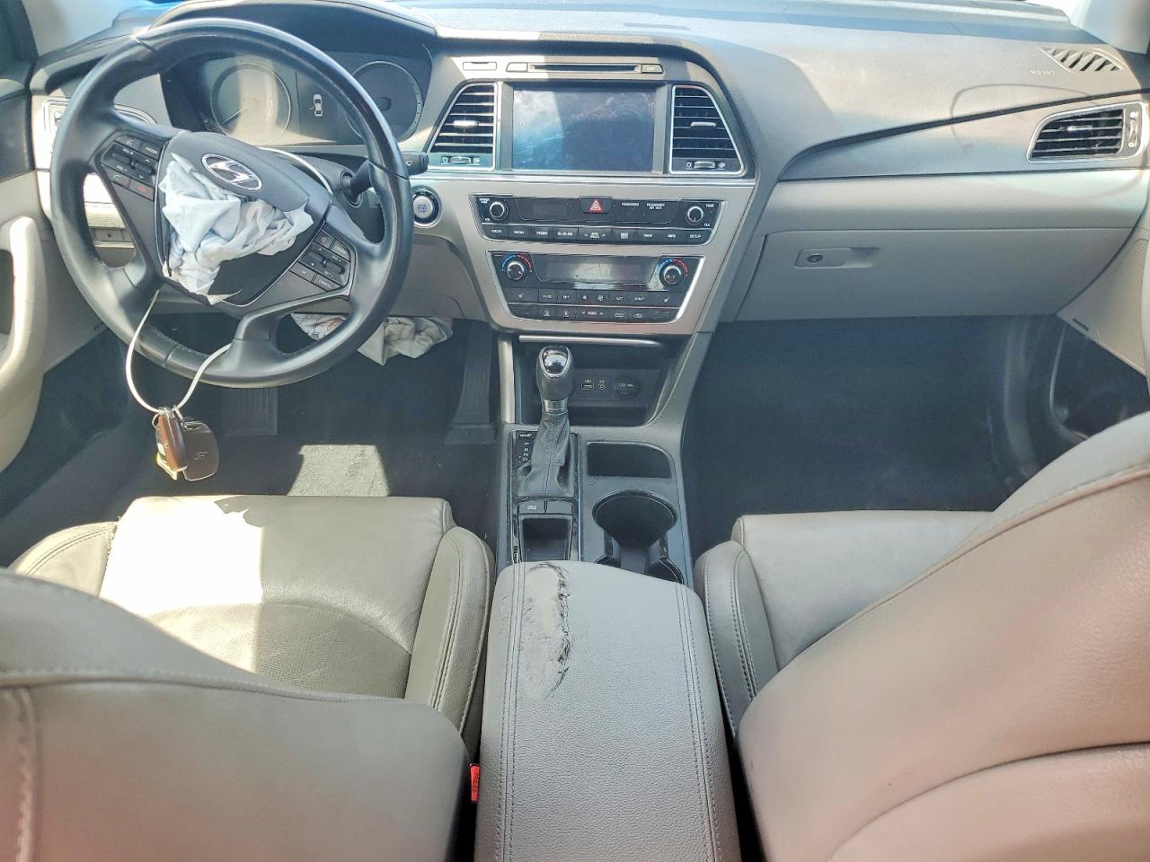 Hyundai SONATA Sport