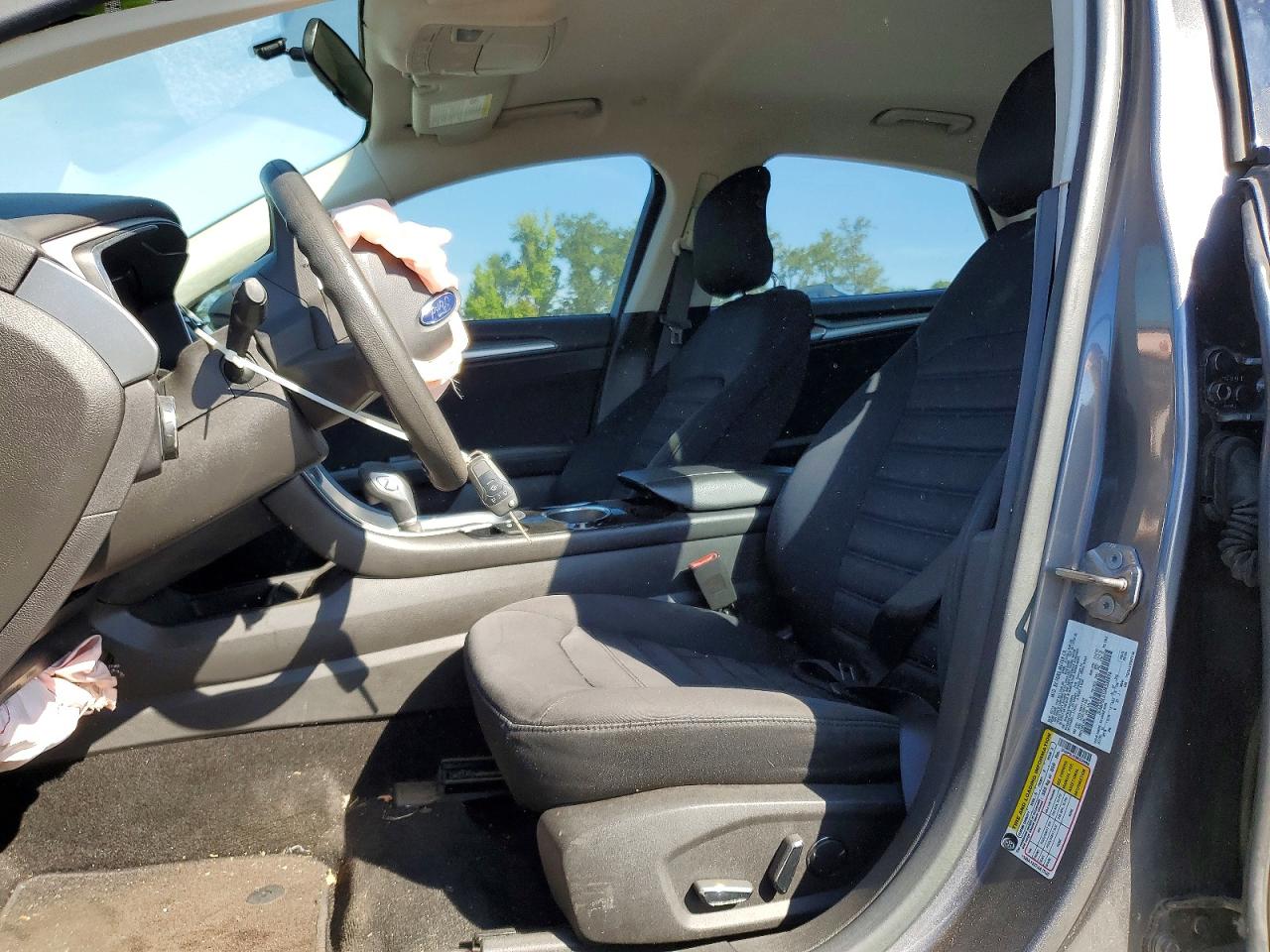 Ford Fusion Se Hybrid