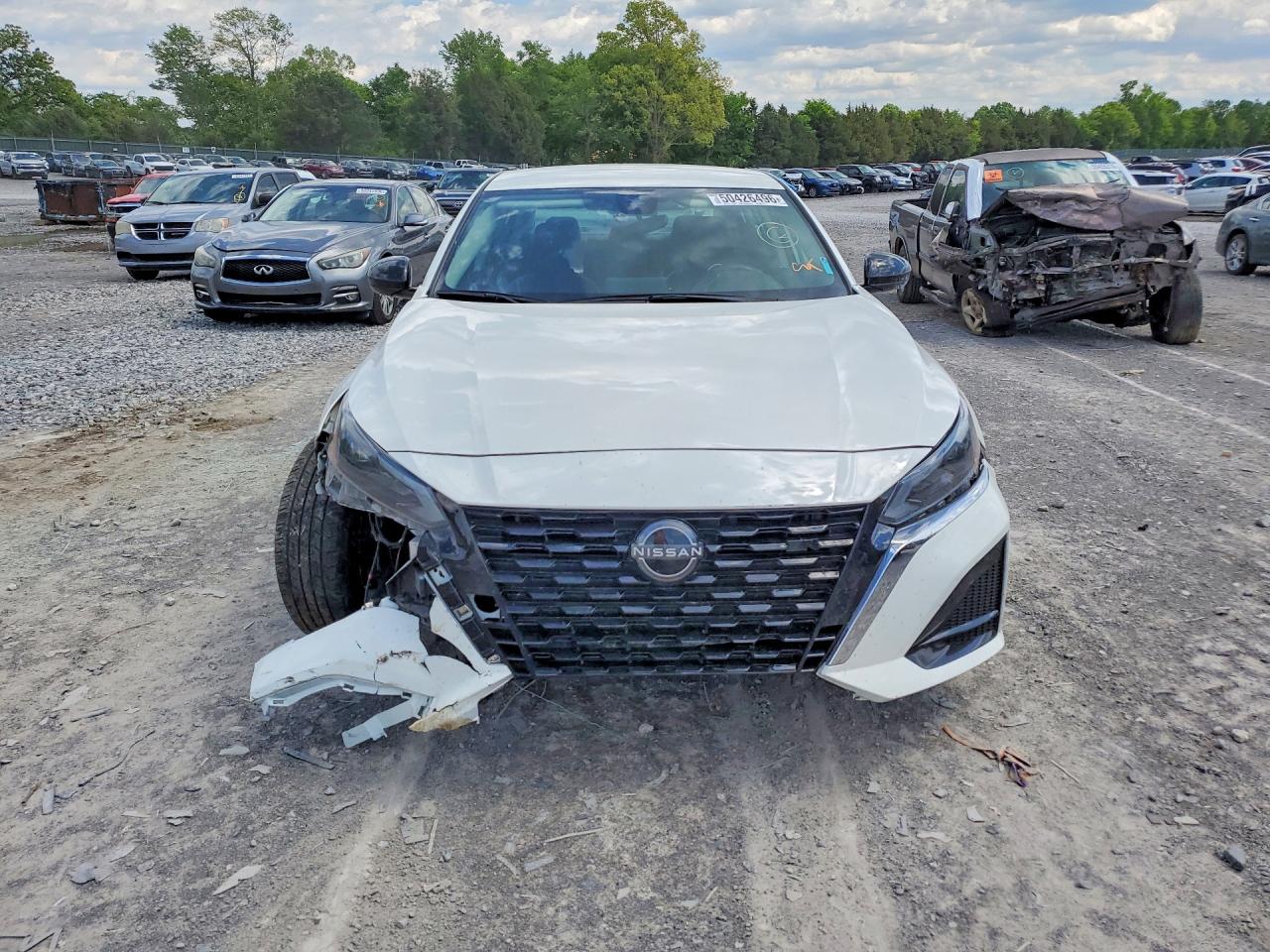 Nissan Altima Sr