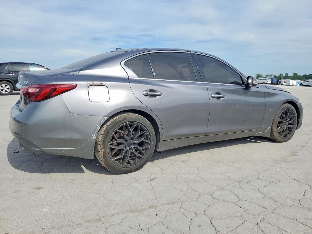 INFINITI Q50 3.0t L 3.0t Luxe