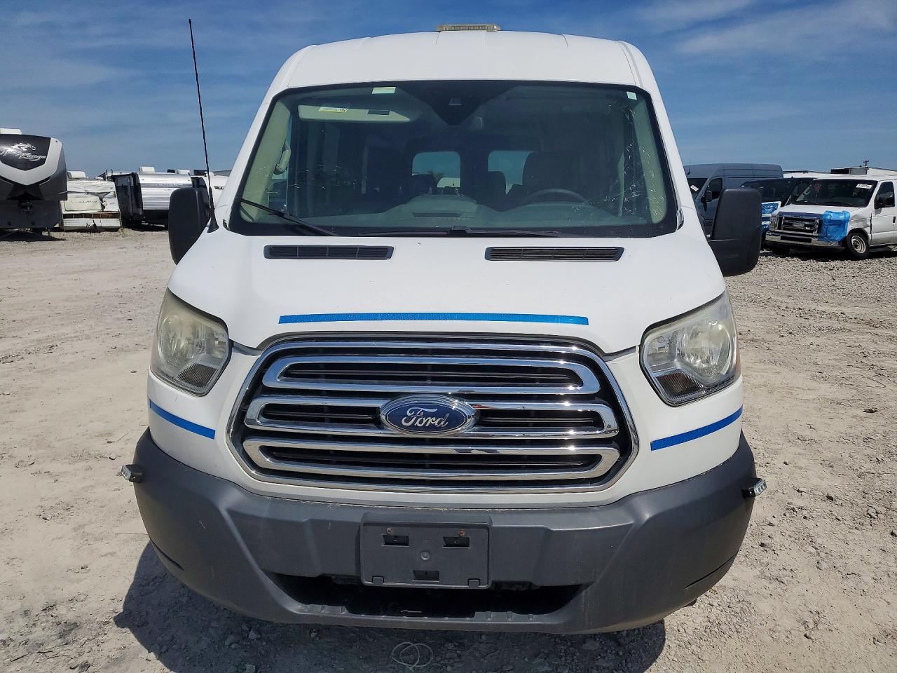 Ford Transit T-350
