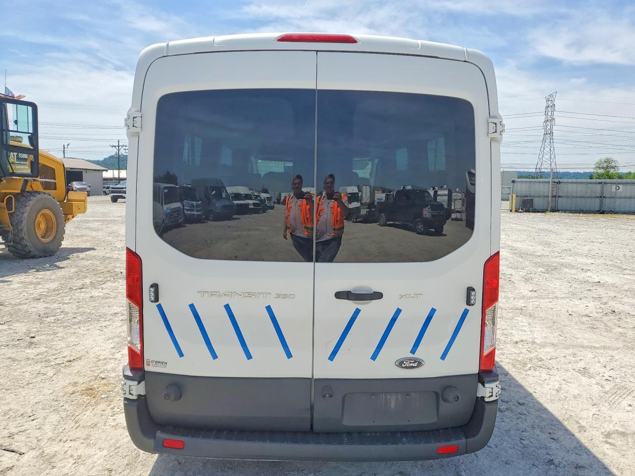 Ford Transit T-350