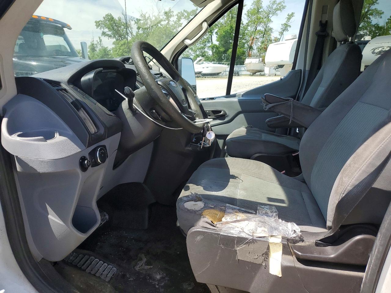Ford Transit T-350