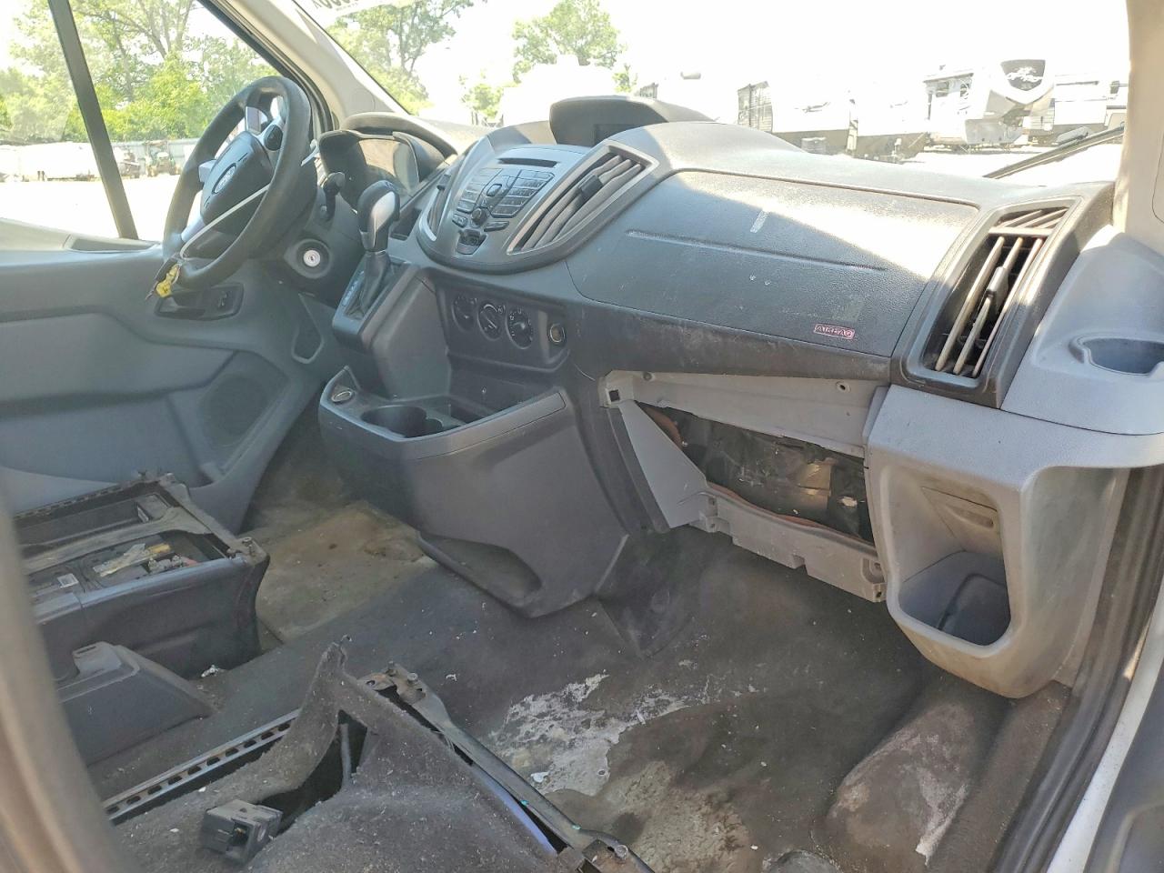 Ford Transit T-350