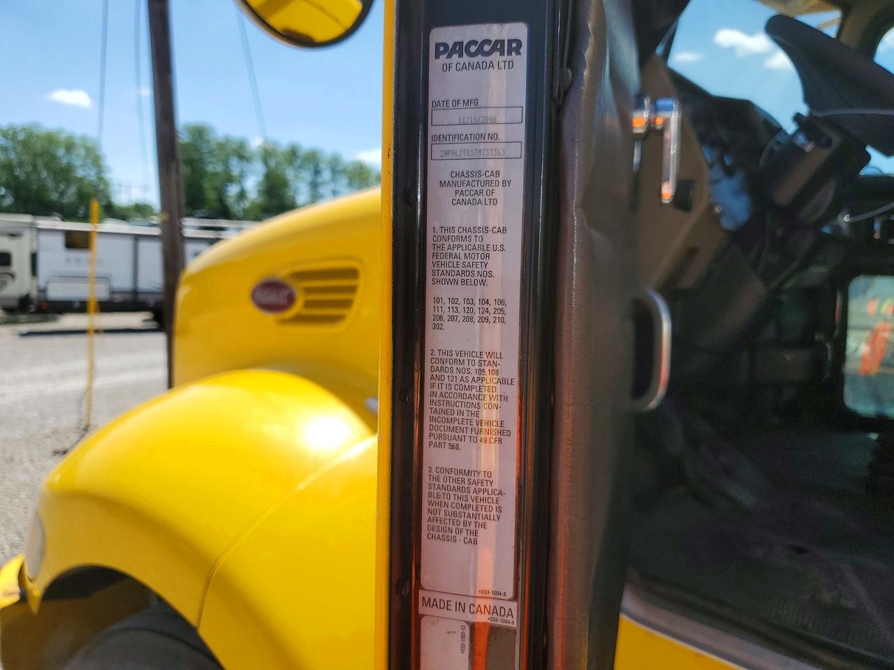 Peterbilt 340