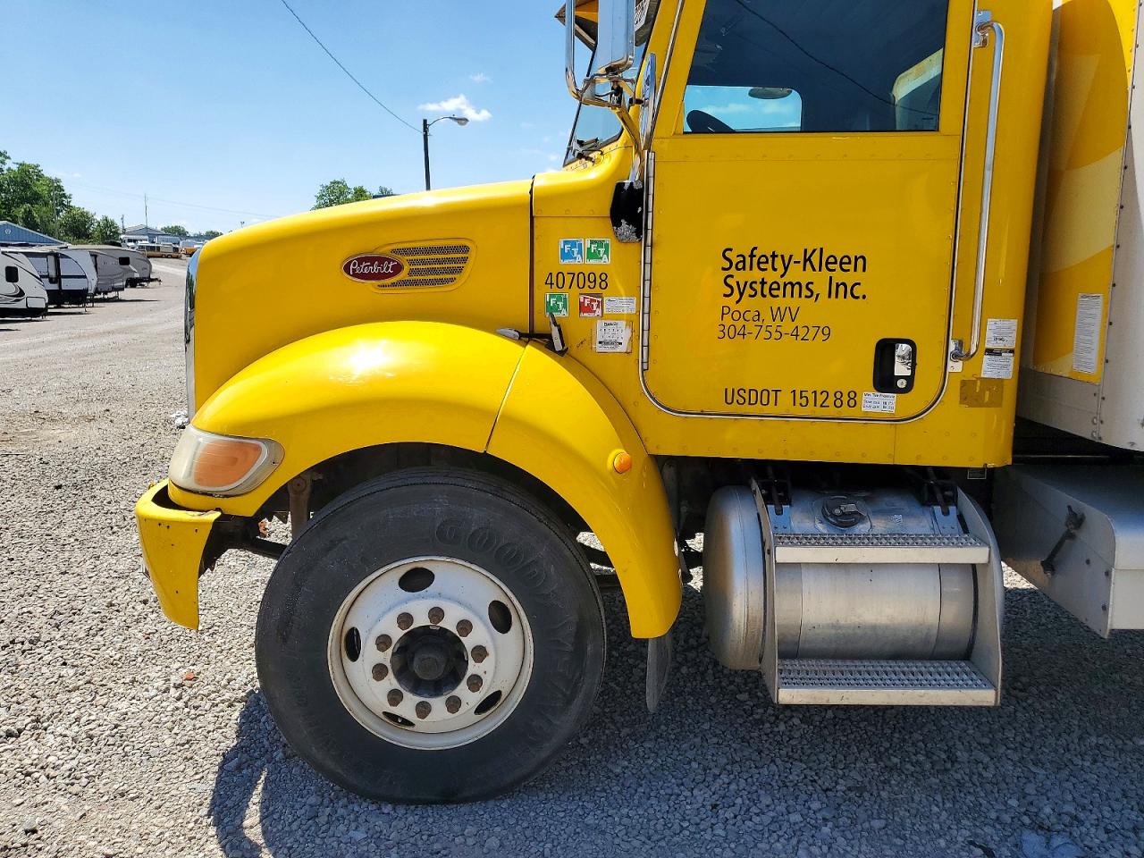 Peterbilt 340