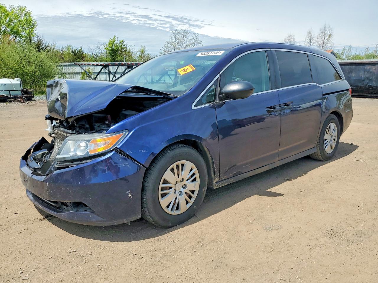 Salvage Honda Odyssey Image