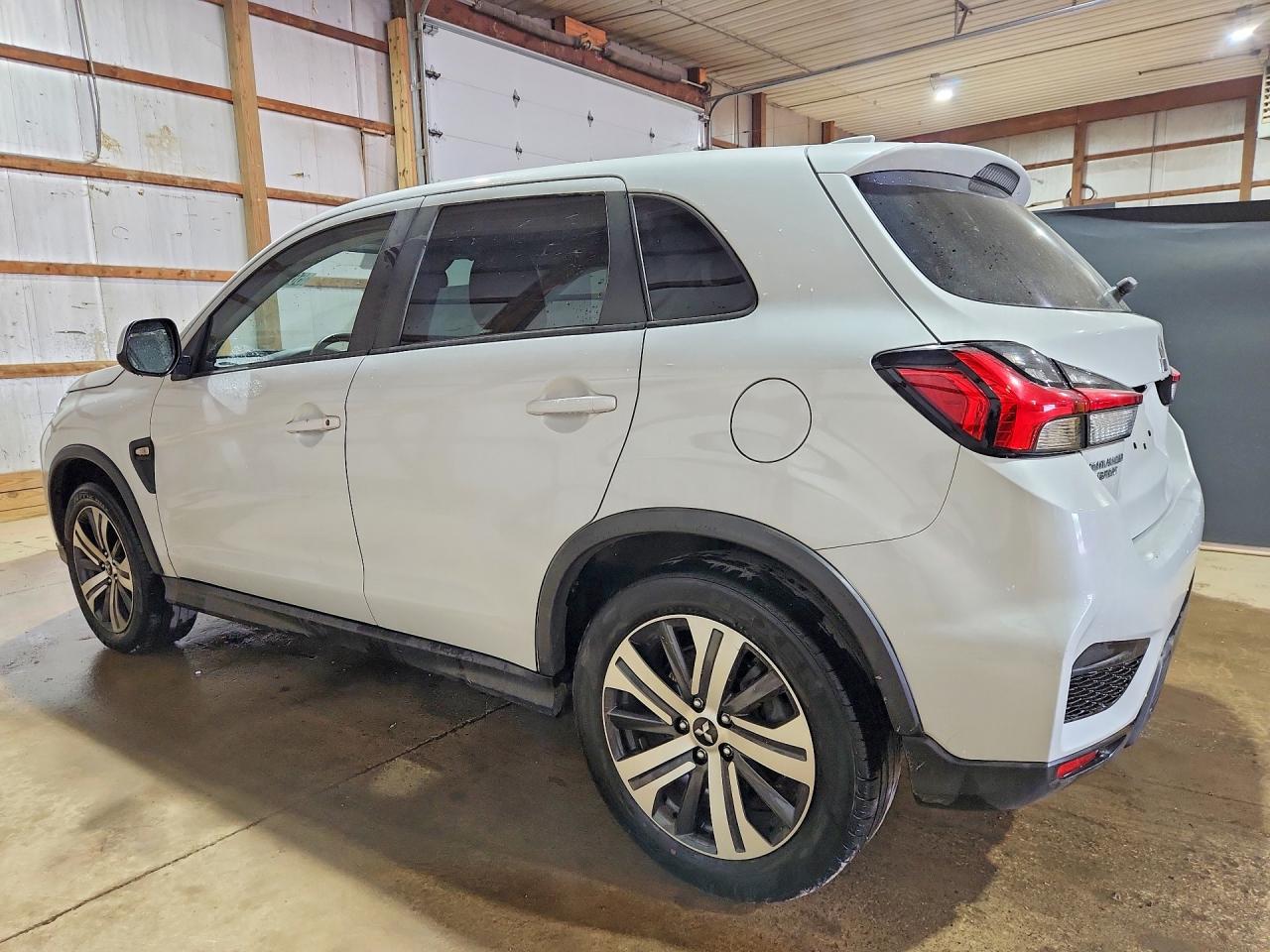 Mitsubishi Outlander S