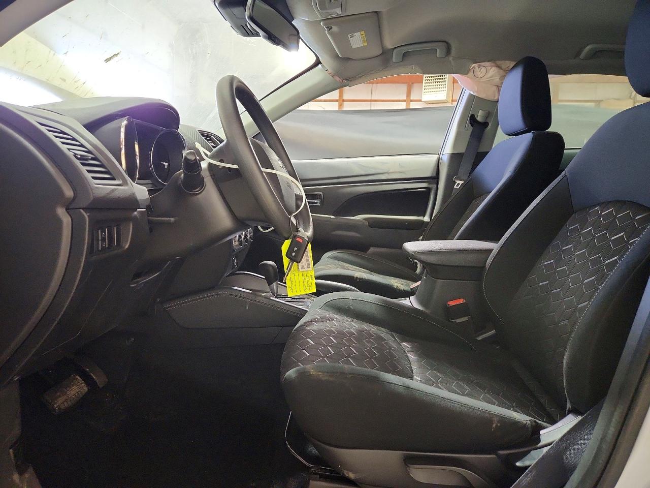 Mitsubishi Outlander S