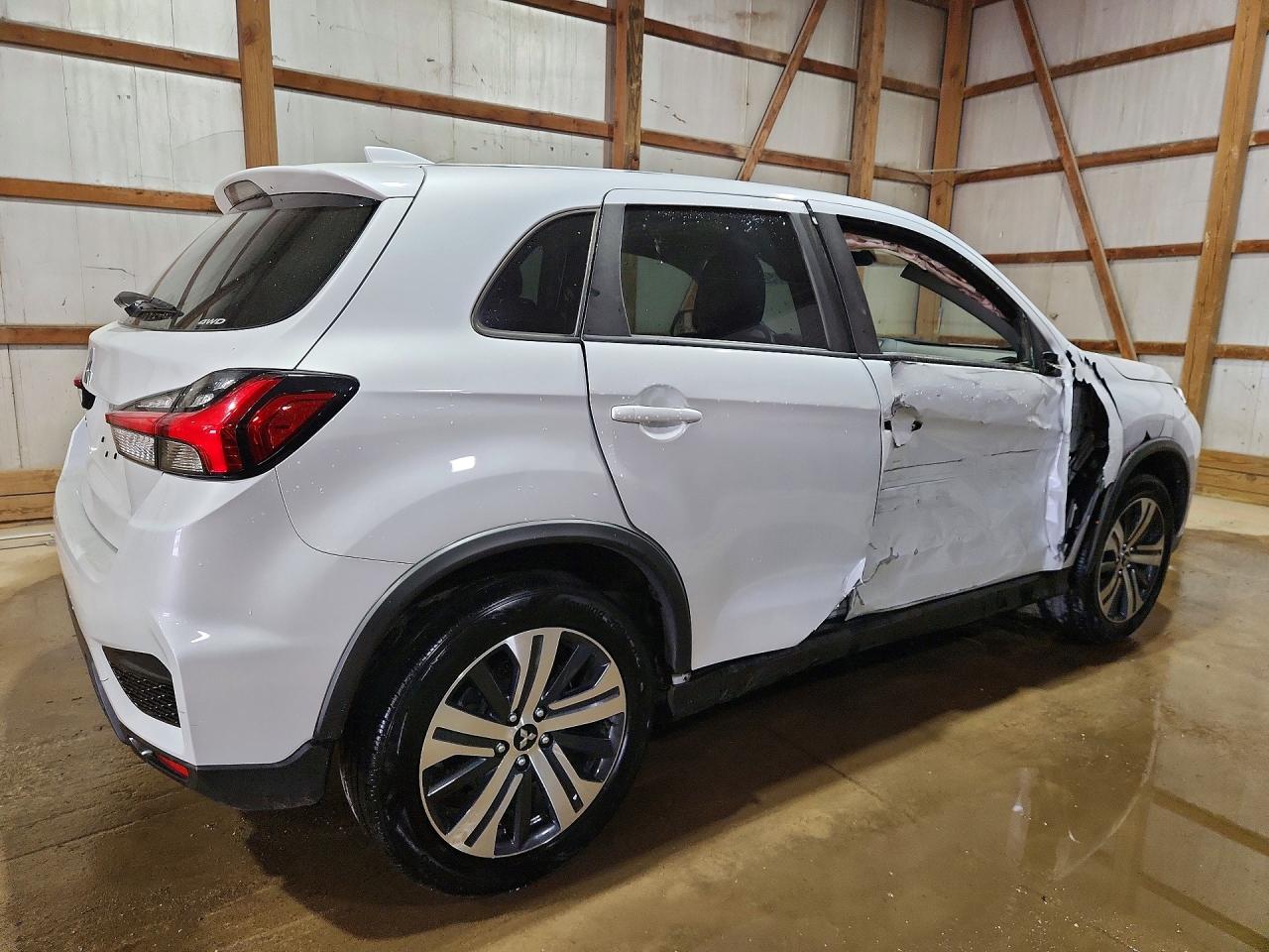 Mitsubishi Outlander S