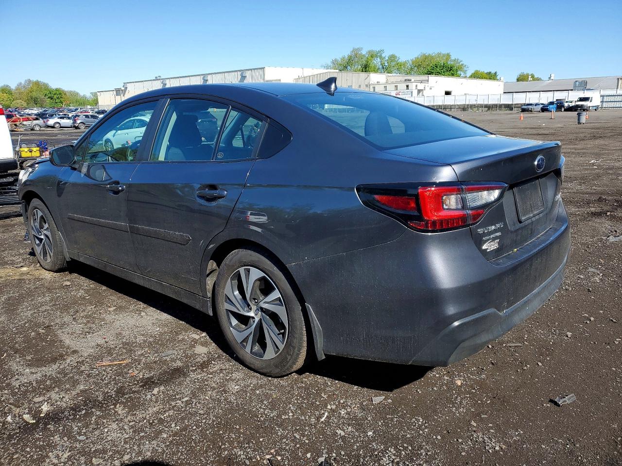 Subaru Legacy Premium