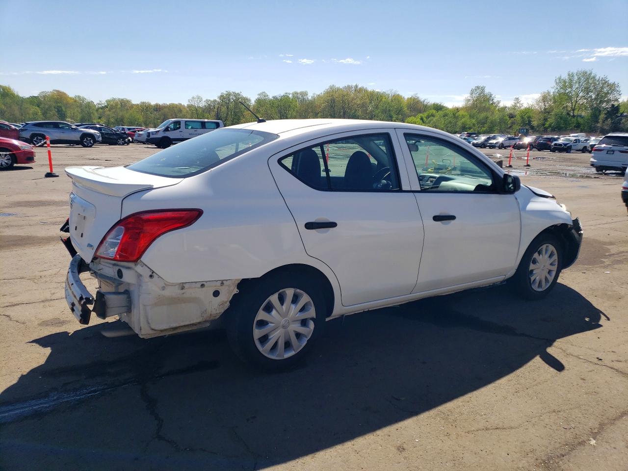 Nissan Versa 1.6 S Plus