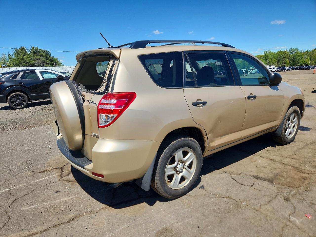 Toyota RAV4 Base