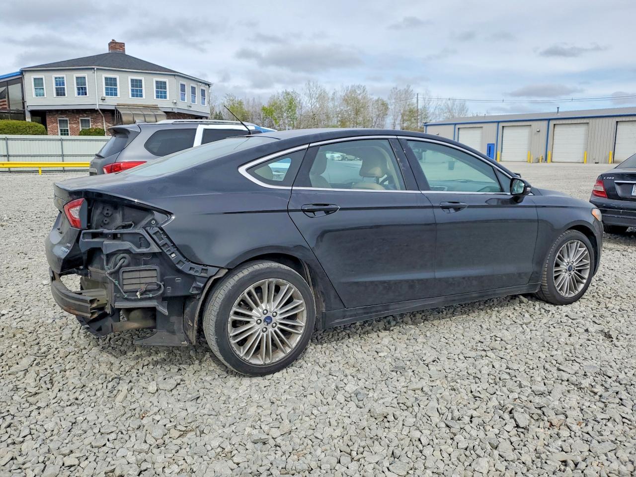 Ford Fusion Se