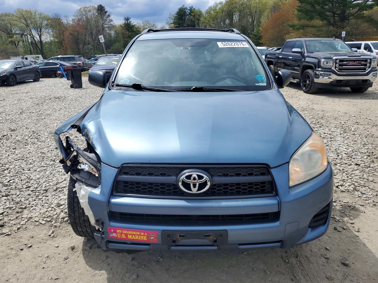 Toyota RAV4 Base
