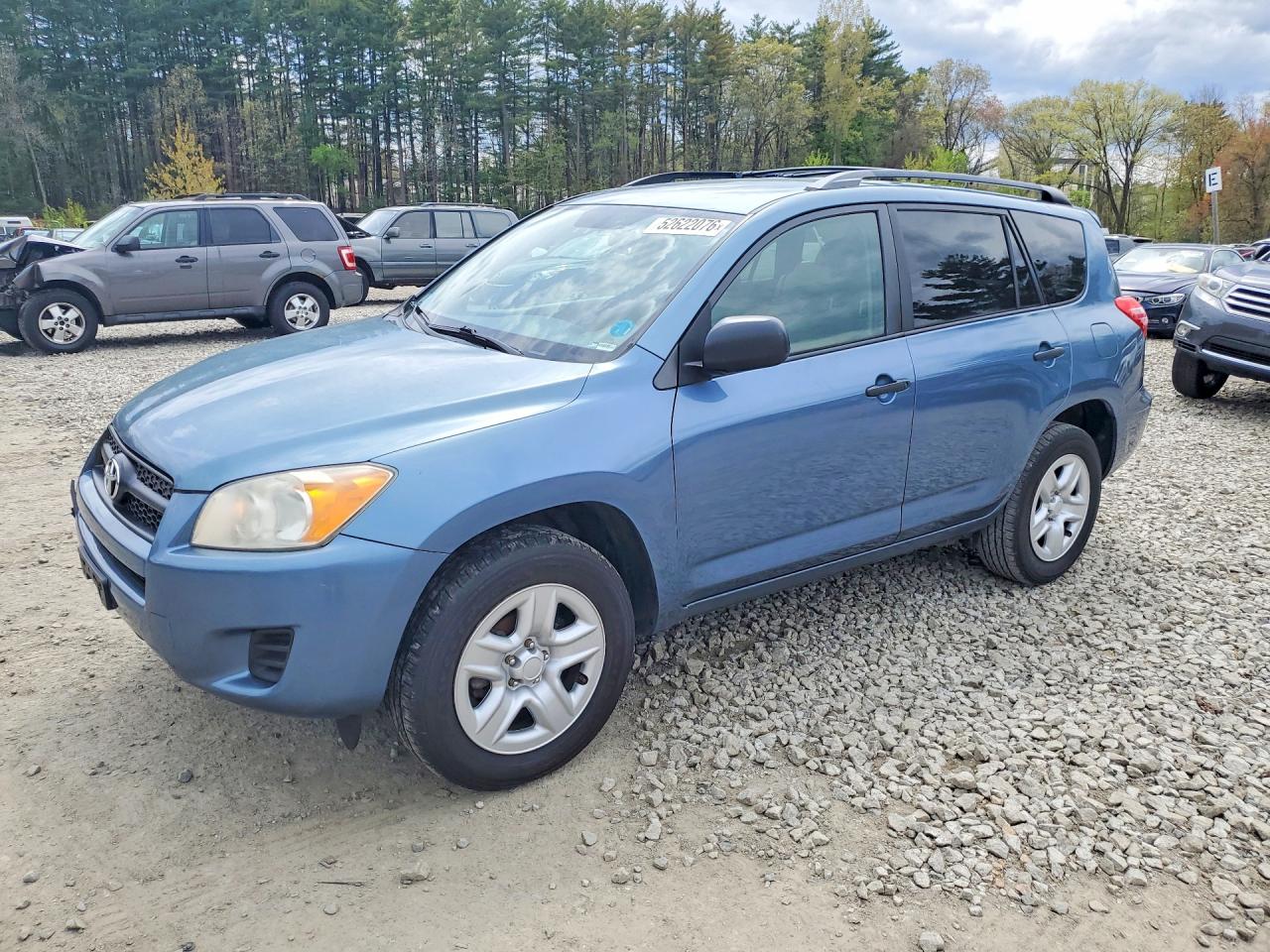 Salvage Toyota RAV4 Image