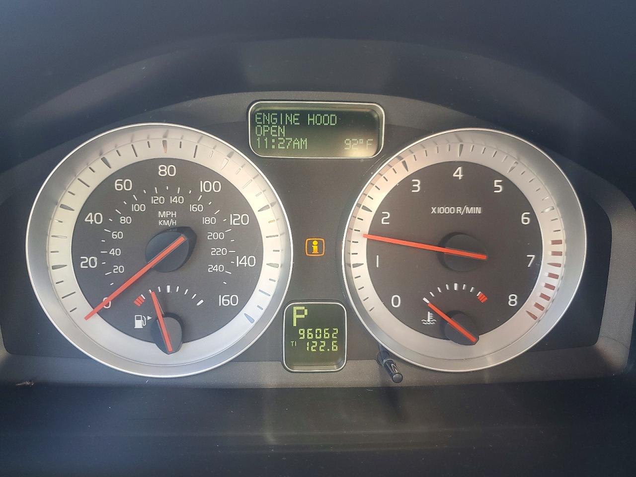 Volvo C70 T5