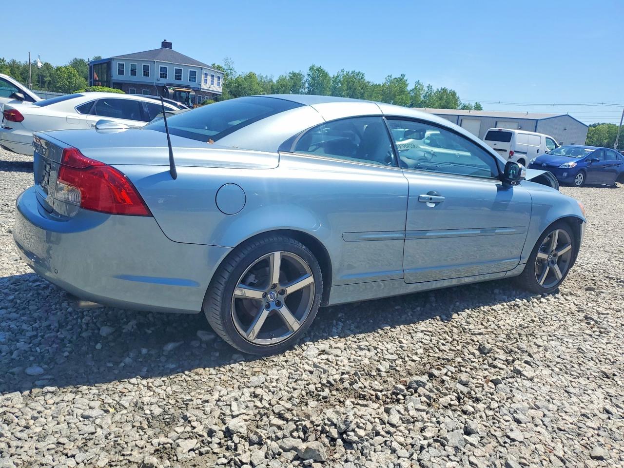 Volvo C70 T5