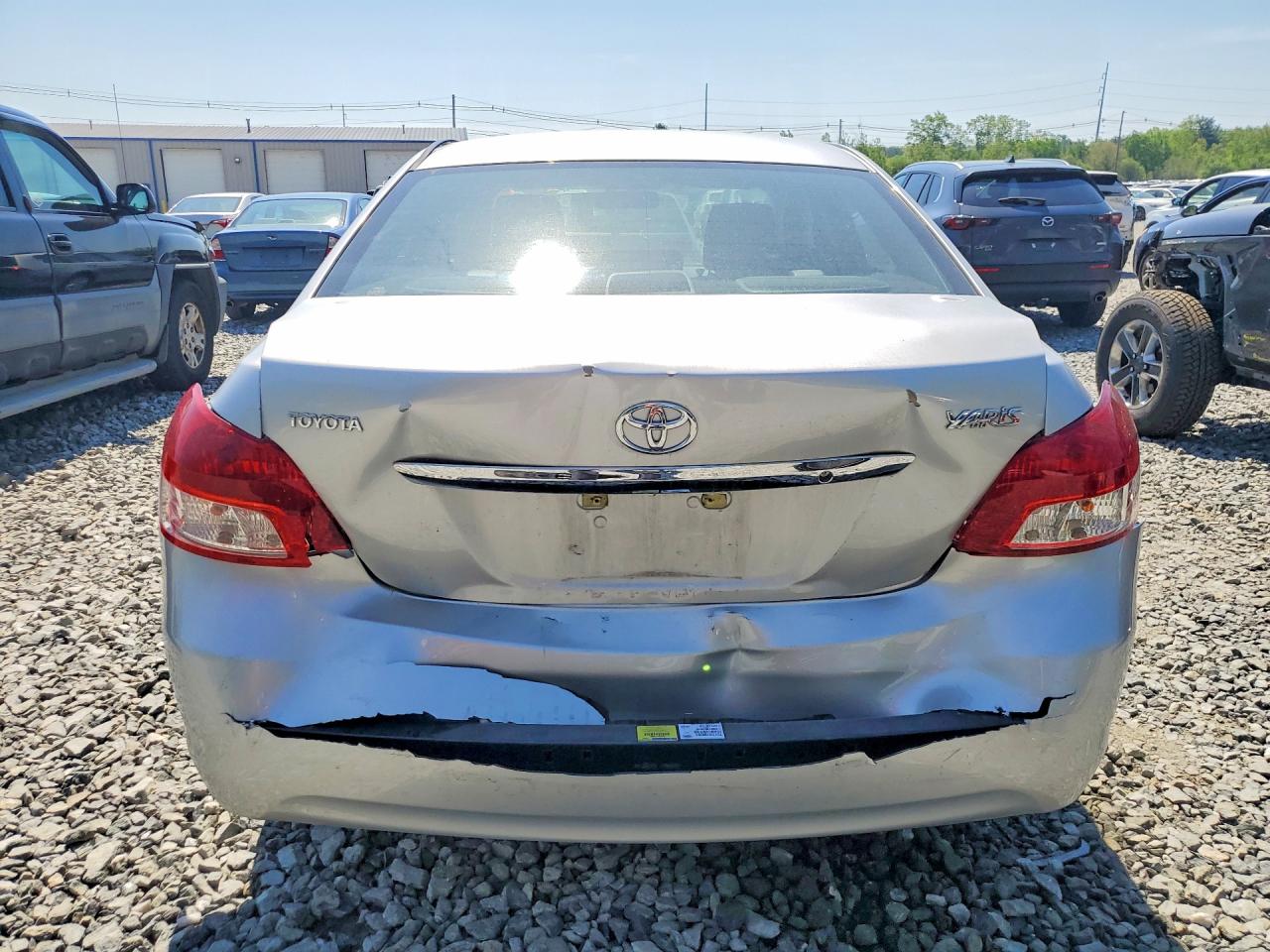 Toyota Yaris Base