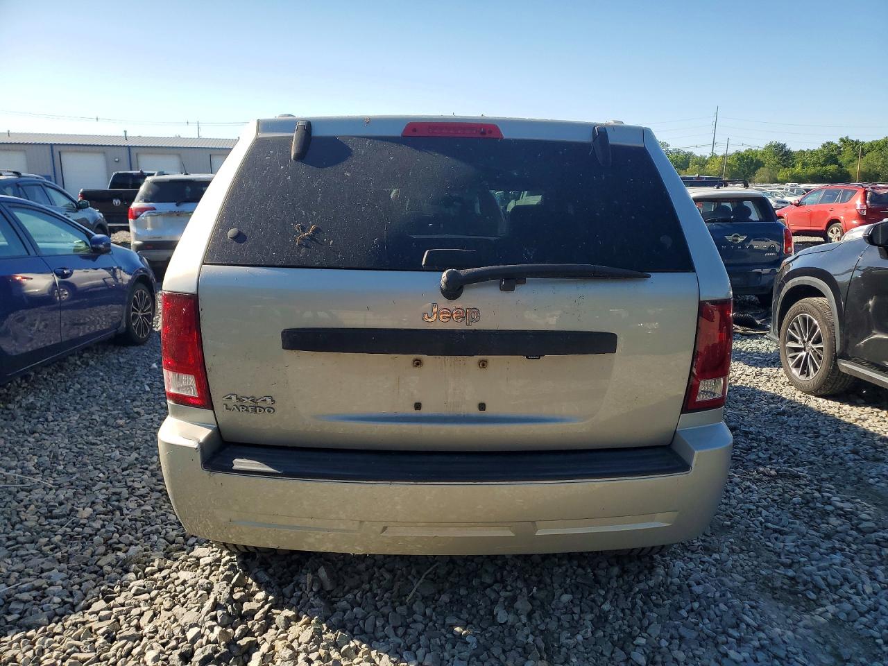 Jeep Grand Cherokee Laredo