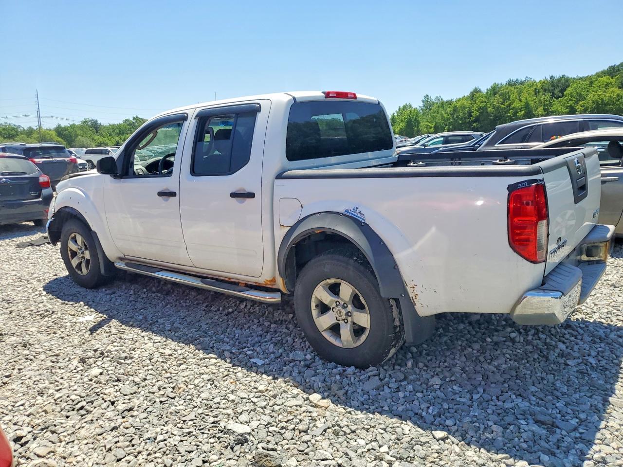 Nissan Frontier Se V6