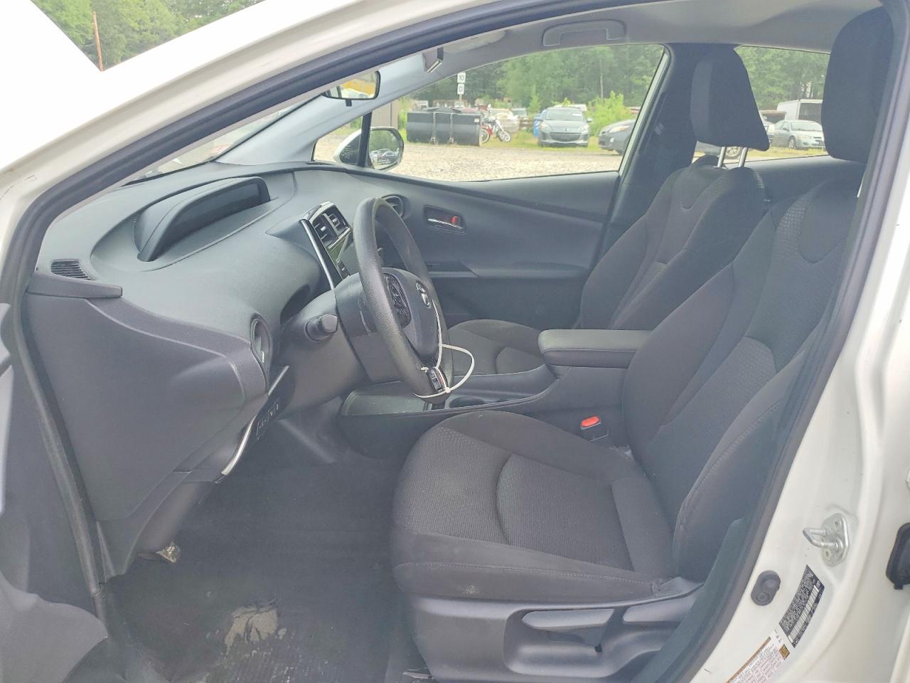 Toyota Prius Le Awd-e