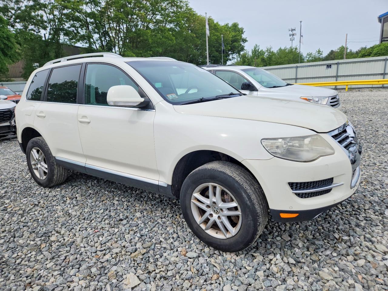 Volkswagen Touareg V6