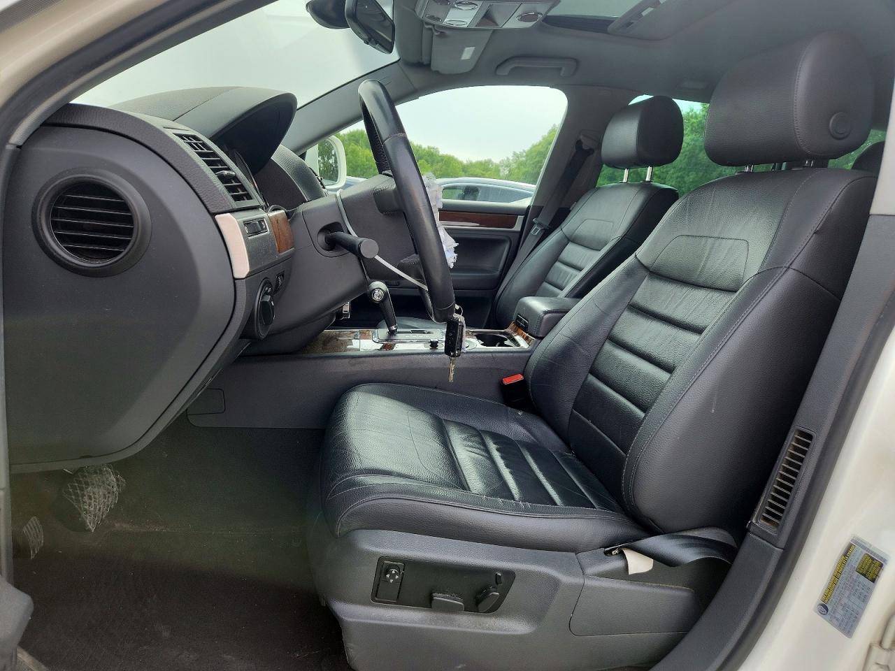Volkswagen Touareg V6
