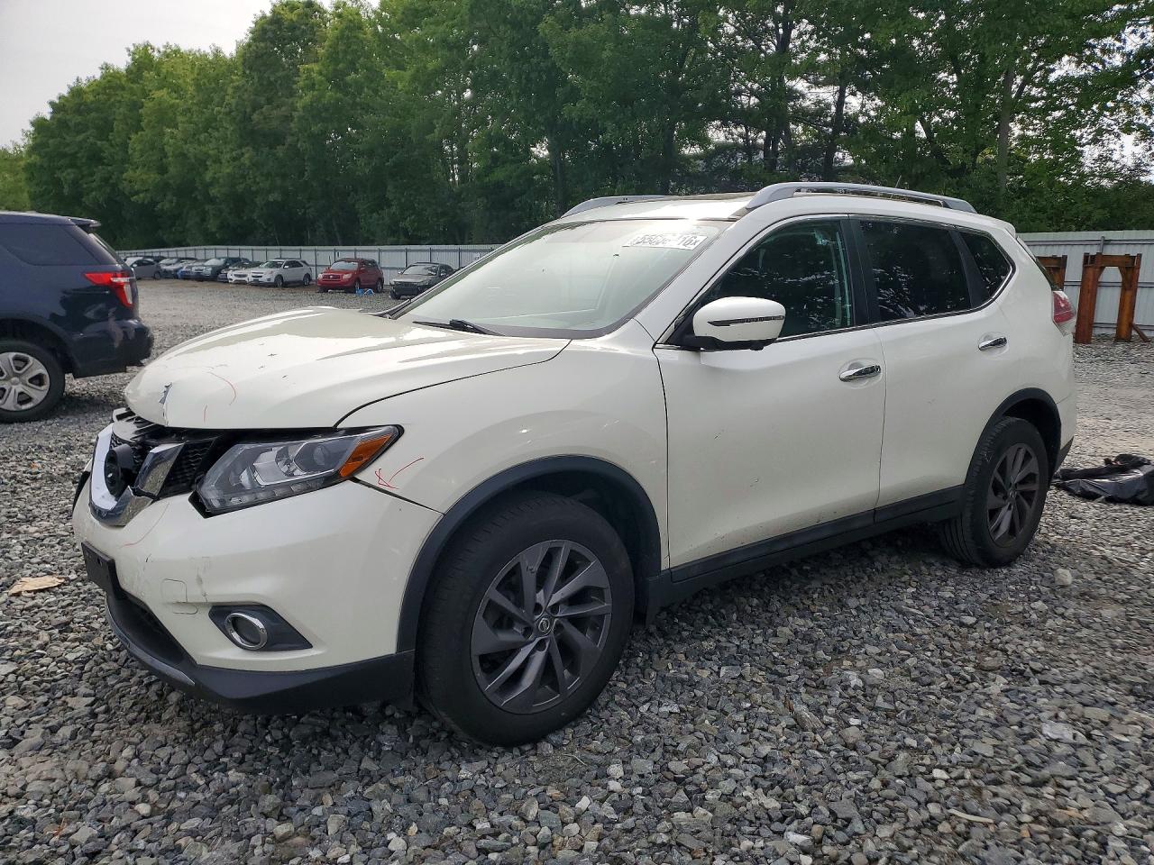 Salvage Nissan Rogue Image