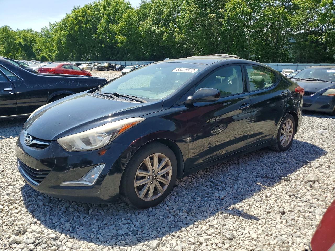 Salvage Hyundai ELANTRA Image