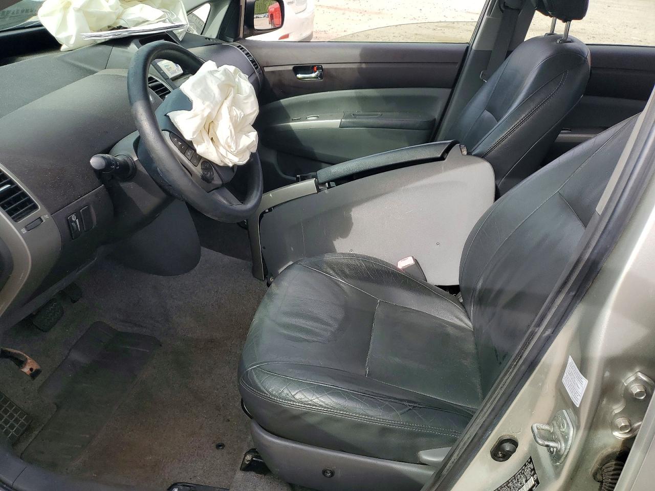 Toyota Prius Base
