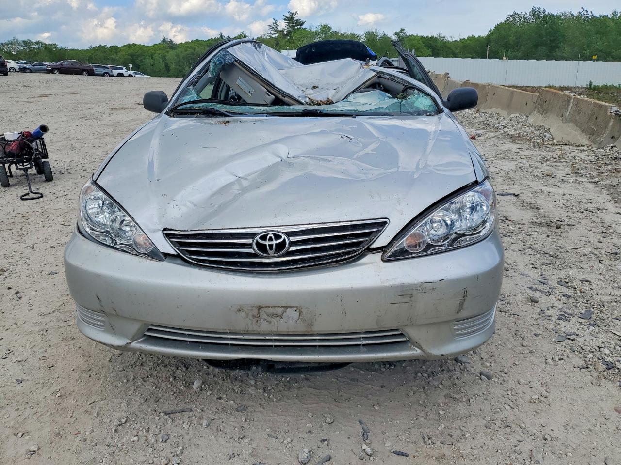 Toyota Camry Standard