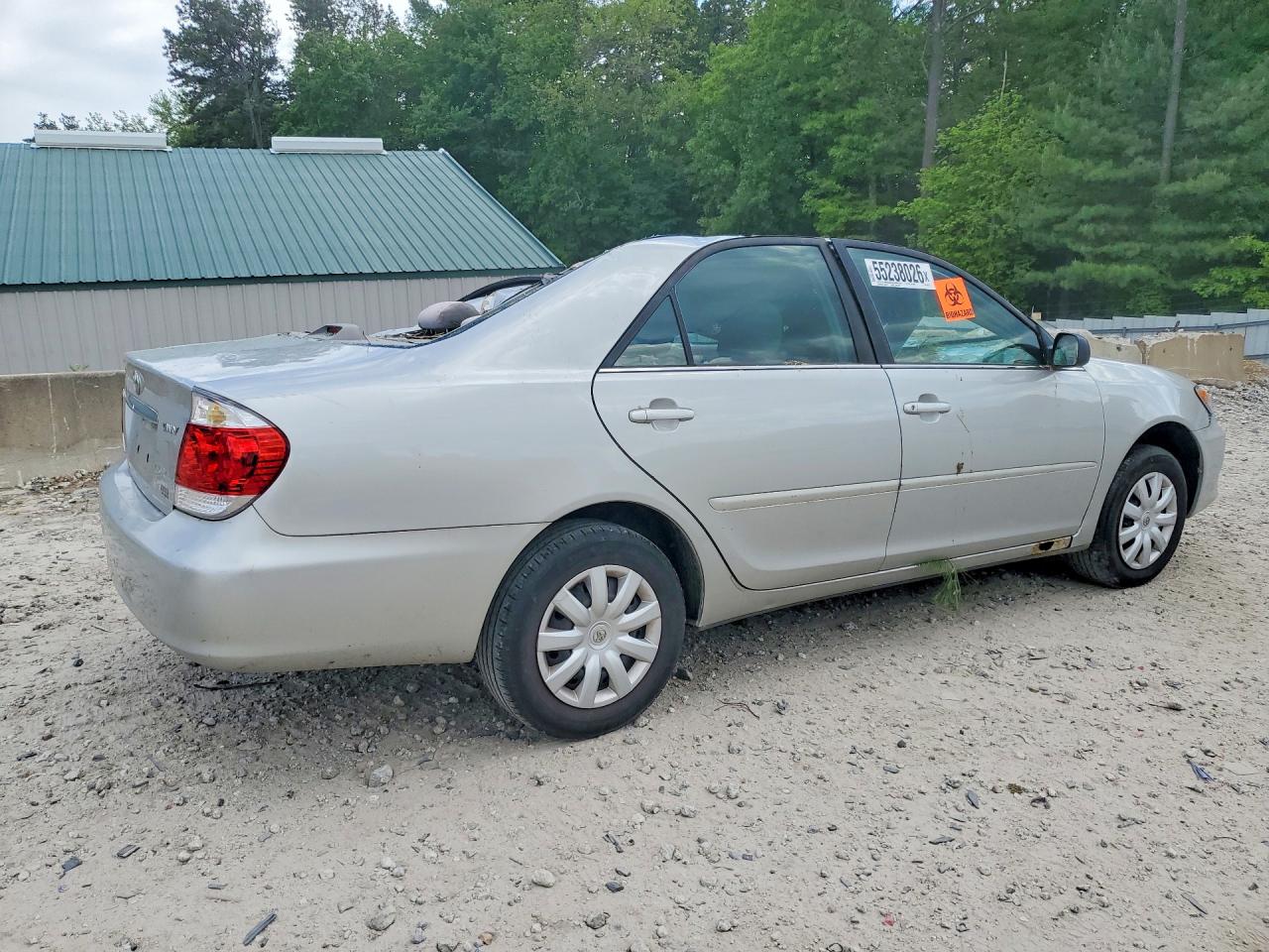 Toyota Camry Standard