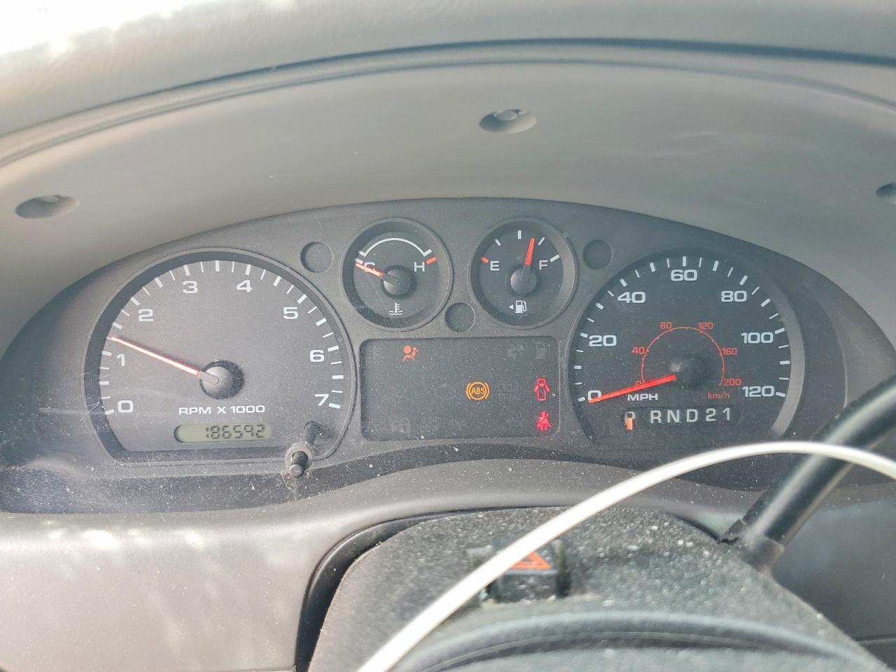 Ford Ranger Super Cab