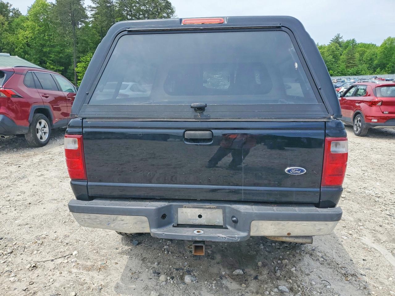 Ford Ranger Super Cab