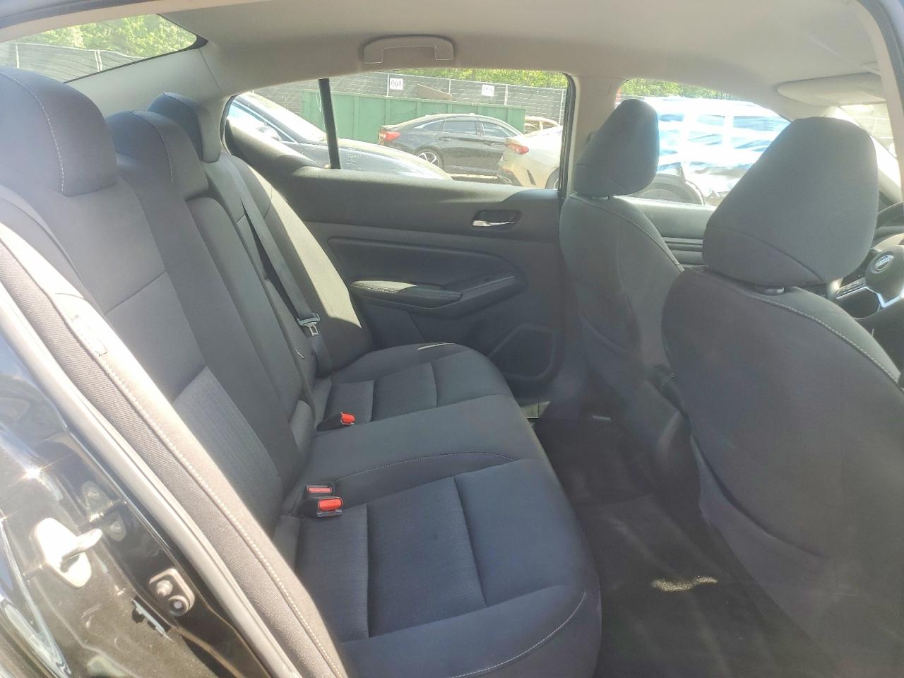 Nissan Altima S