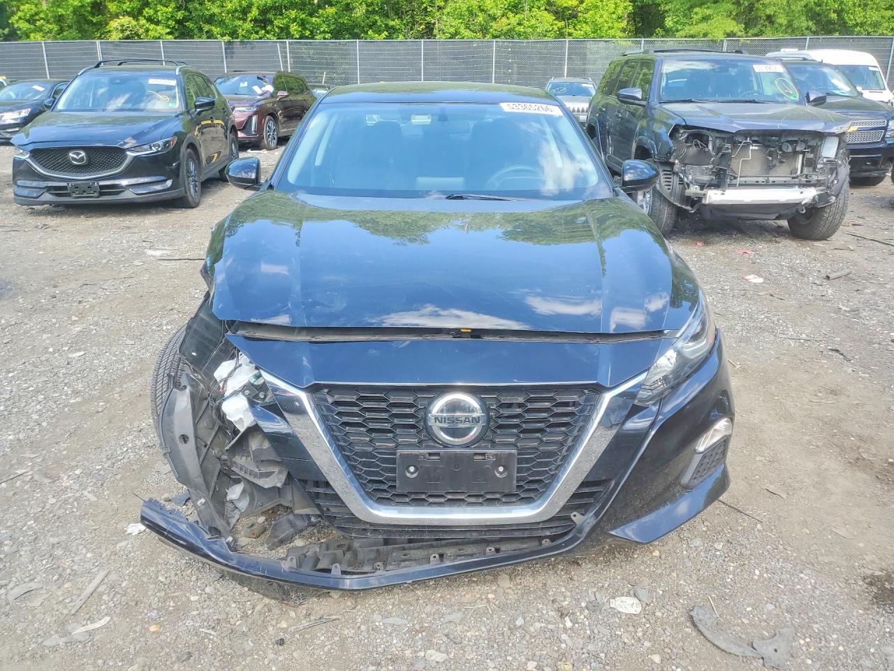 Nissan Altima S