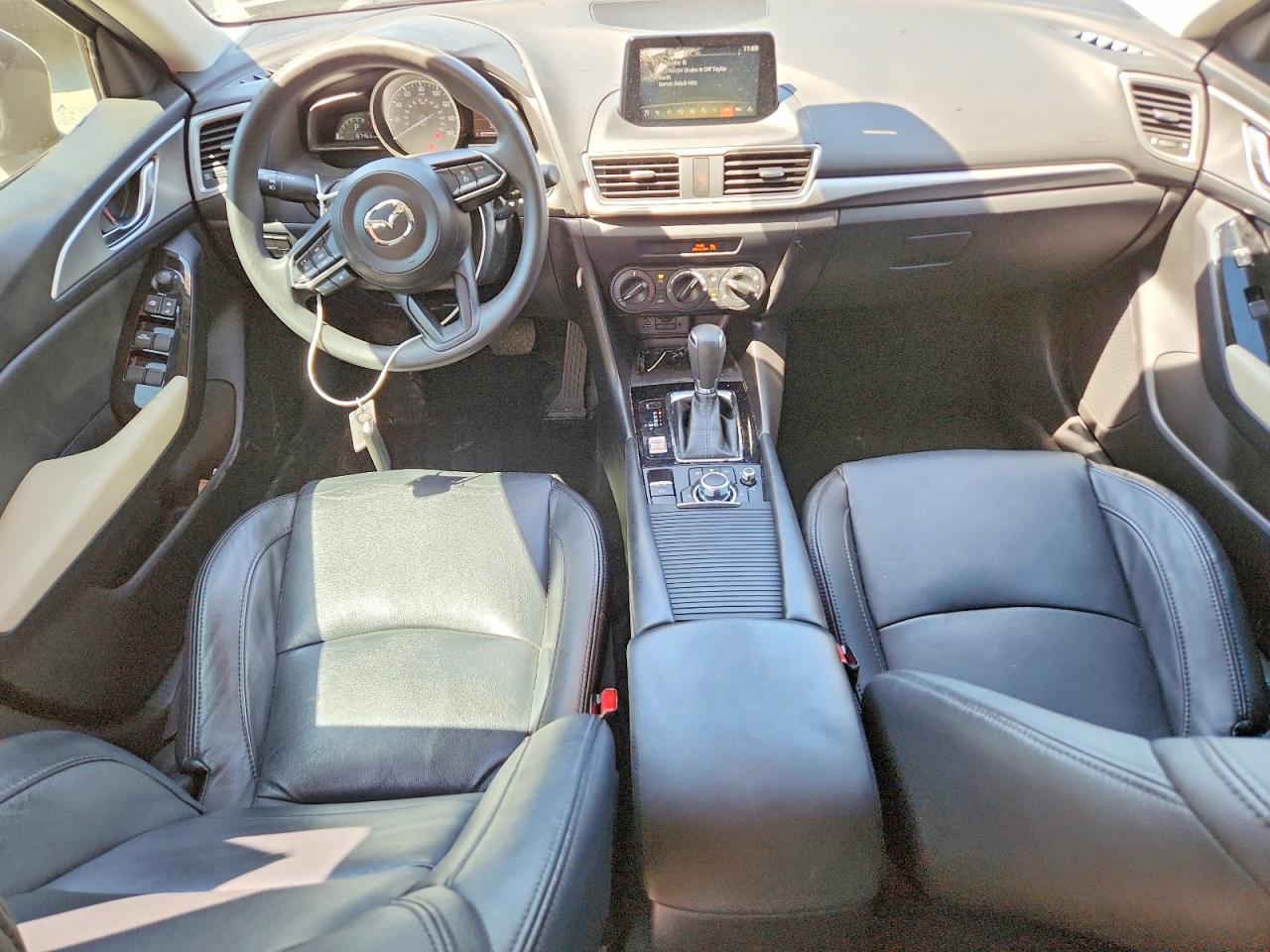 Mazda 3 Sport