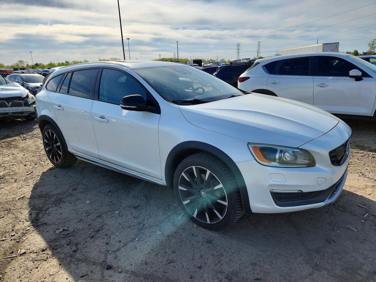 Volvo V60 Platinum